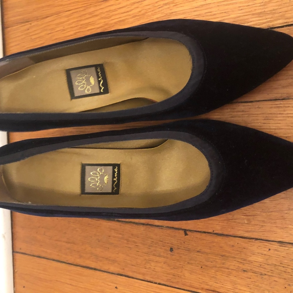 SALE TODAY Beautiful Black Suede Nina Pump-